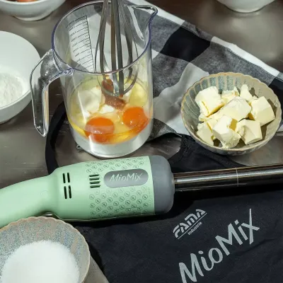 Kit Fama Topchef- mixer 250w+ brazo mezclador + homogenizador + multifunción + batidor + recipiente + colgador Kit Fama Topchef- mixer 250w+ brazo mezclador + homogenizador + multifunción + batidor + recipiente + colgador