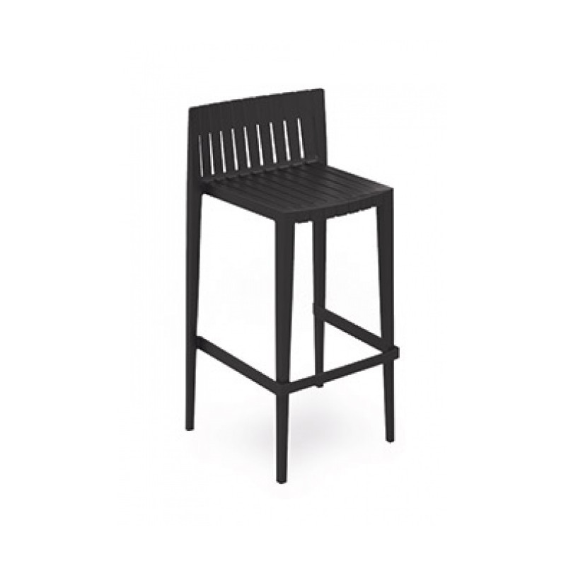 Taburete de interior en polipropileno, disponible en varios colores