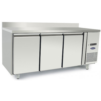 Mesa refrigerada con peto | 1800 mm |3 puertas Mesa refrigerada con peto | 1800 mm |3 puertas